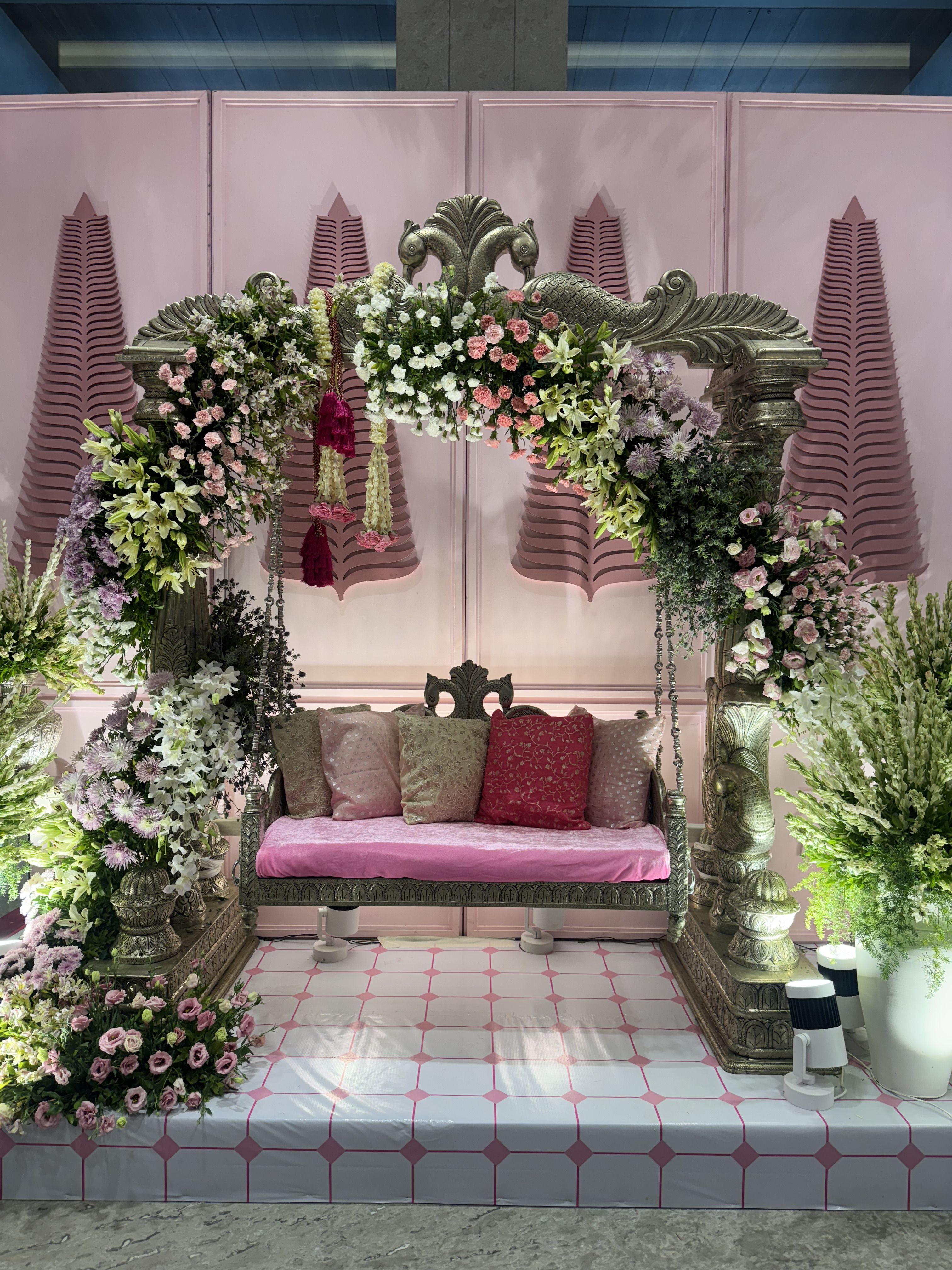 Entrance Decor